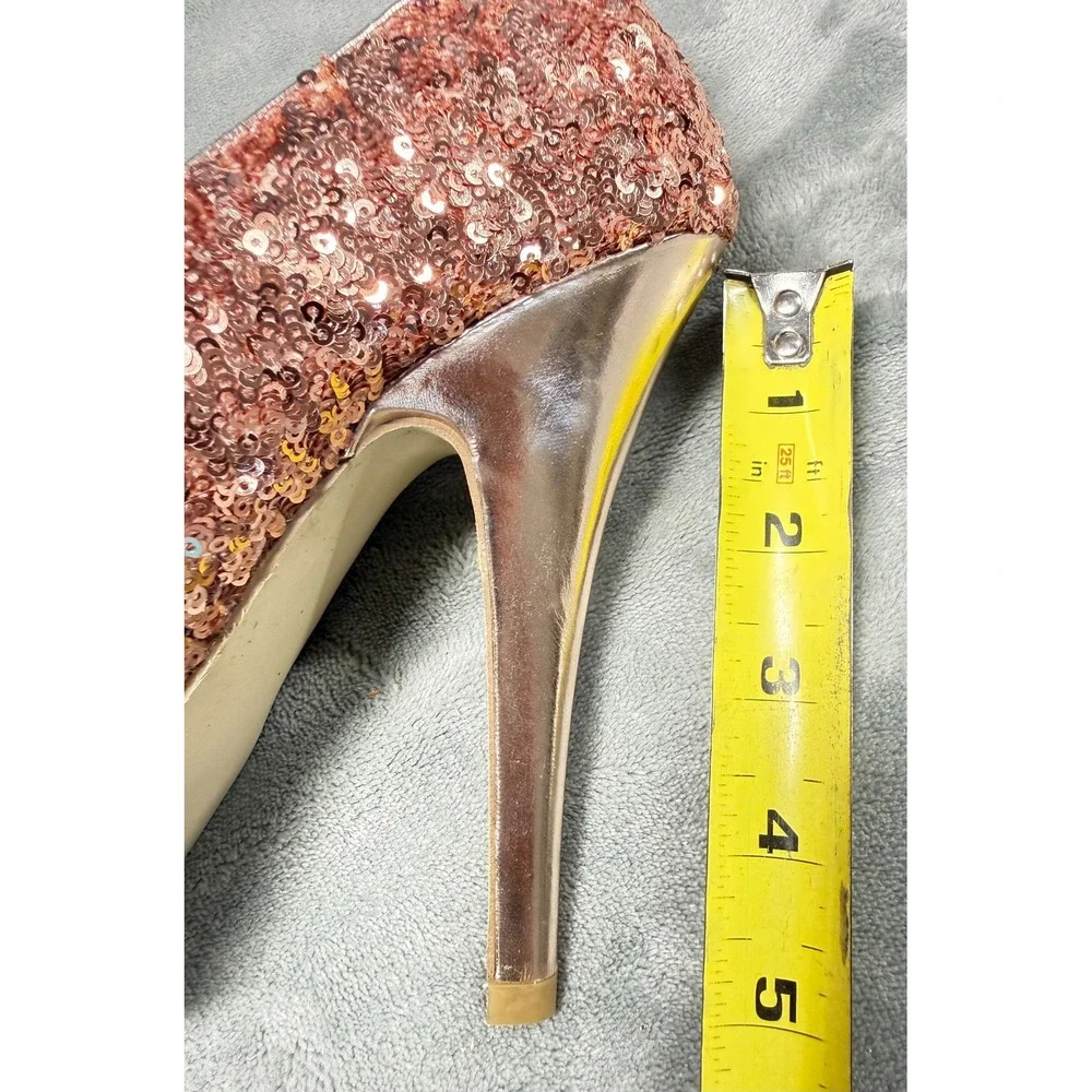 Madden Girl Trebel Womens 7 Rose Gold Sequin Platform Heels Pumps